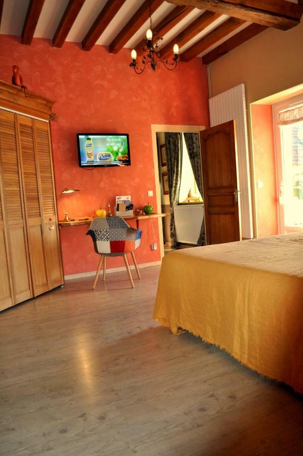 B&B Le Bourg D'Aunou, Petit Dejeuner Compris ภายนอก รูปภาพ